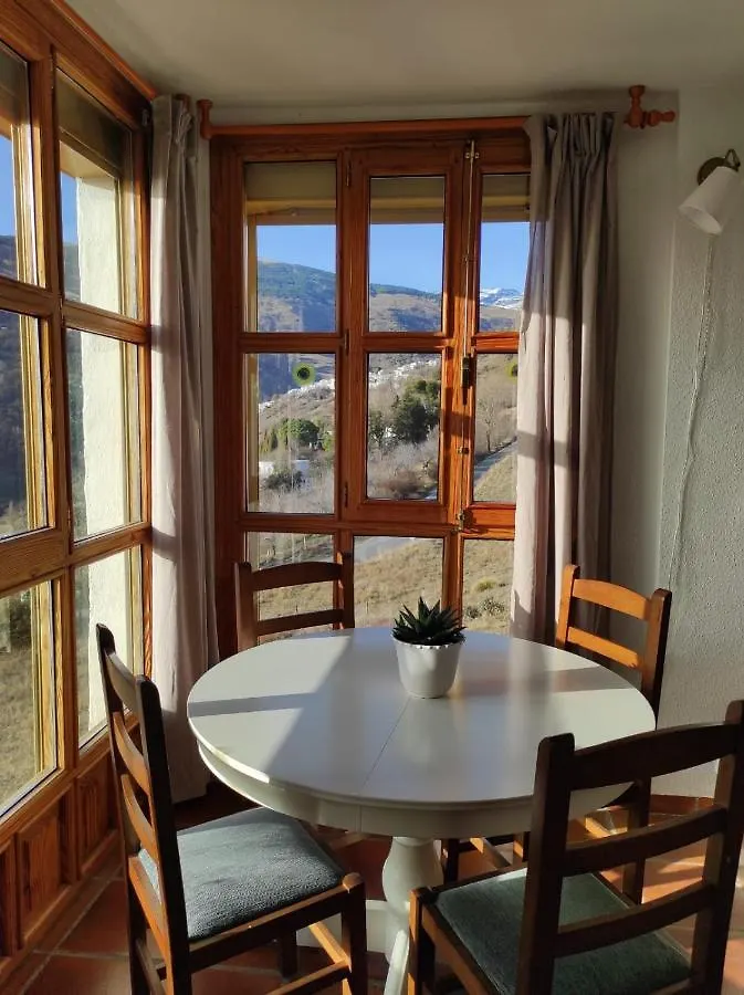 Casa La Pizarra Apartment Bubion